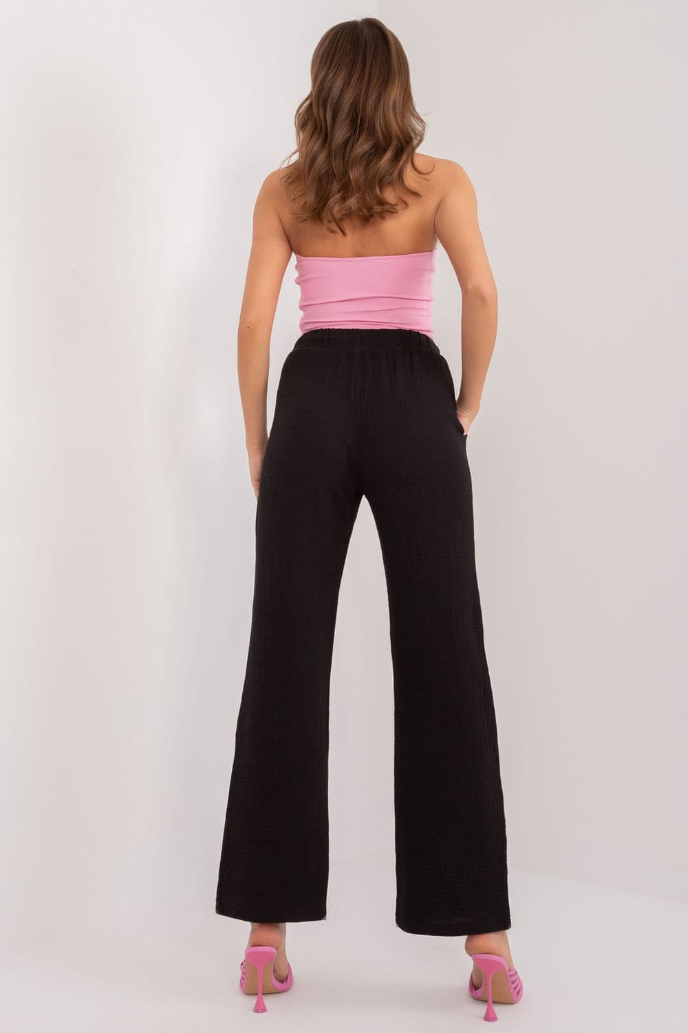 Pantaloni da donna model 196926 Sublevel - Miniatura 3