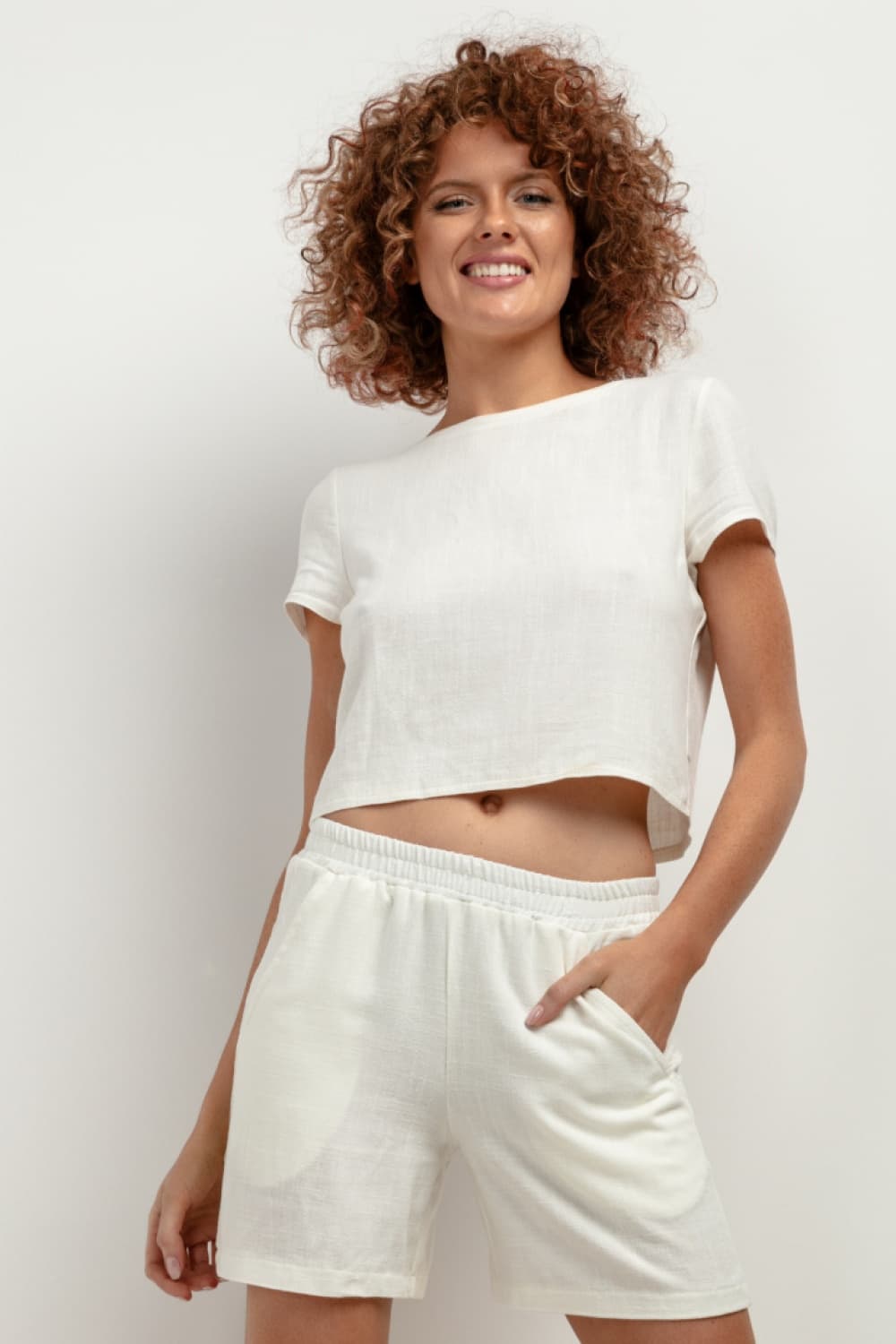Pantaloncini model 198559 Tessita