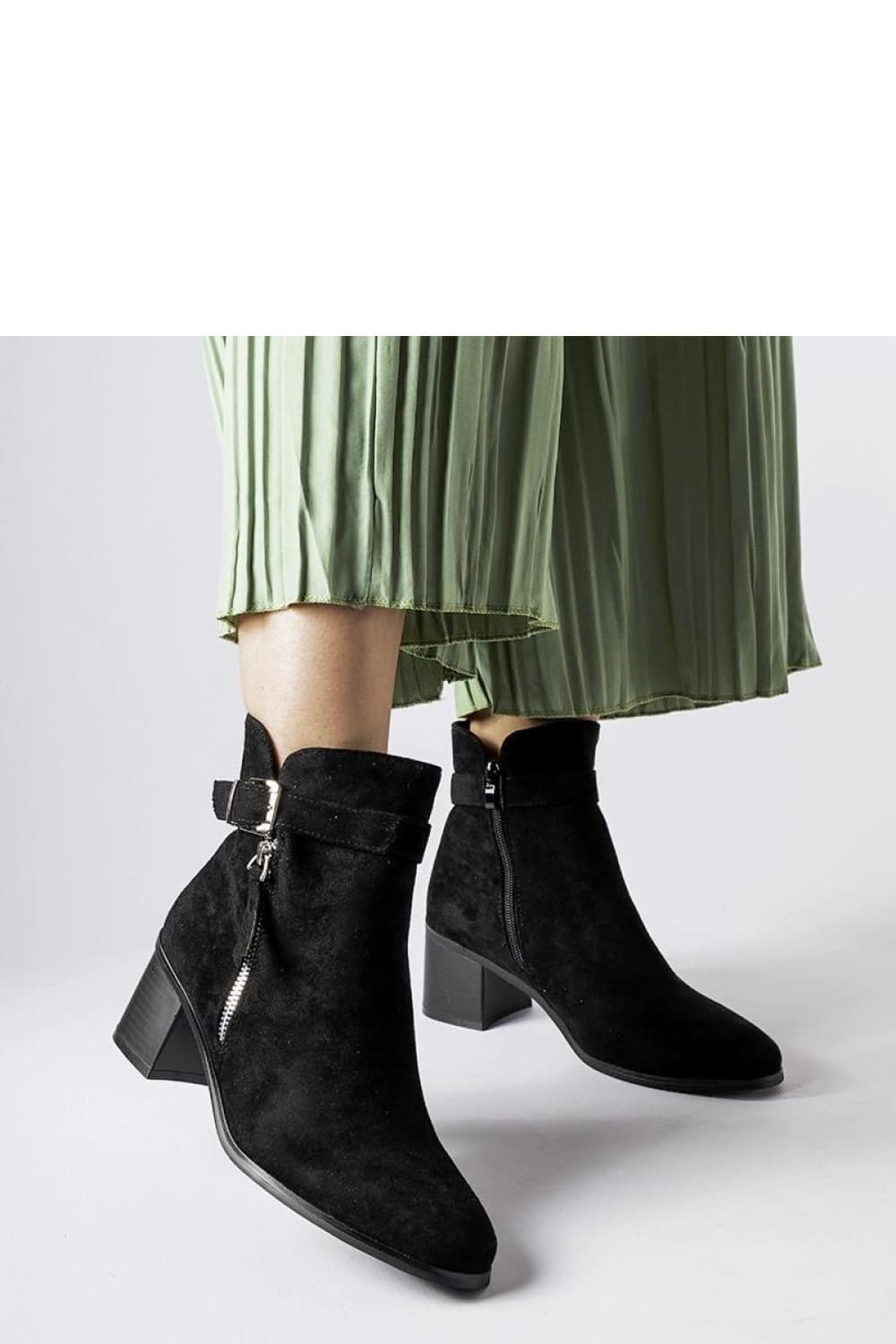 Scarpe con tacco model 205112 Solea