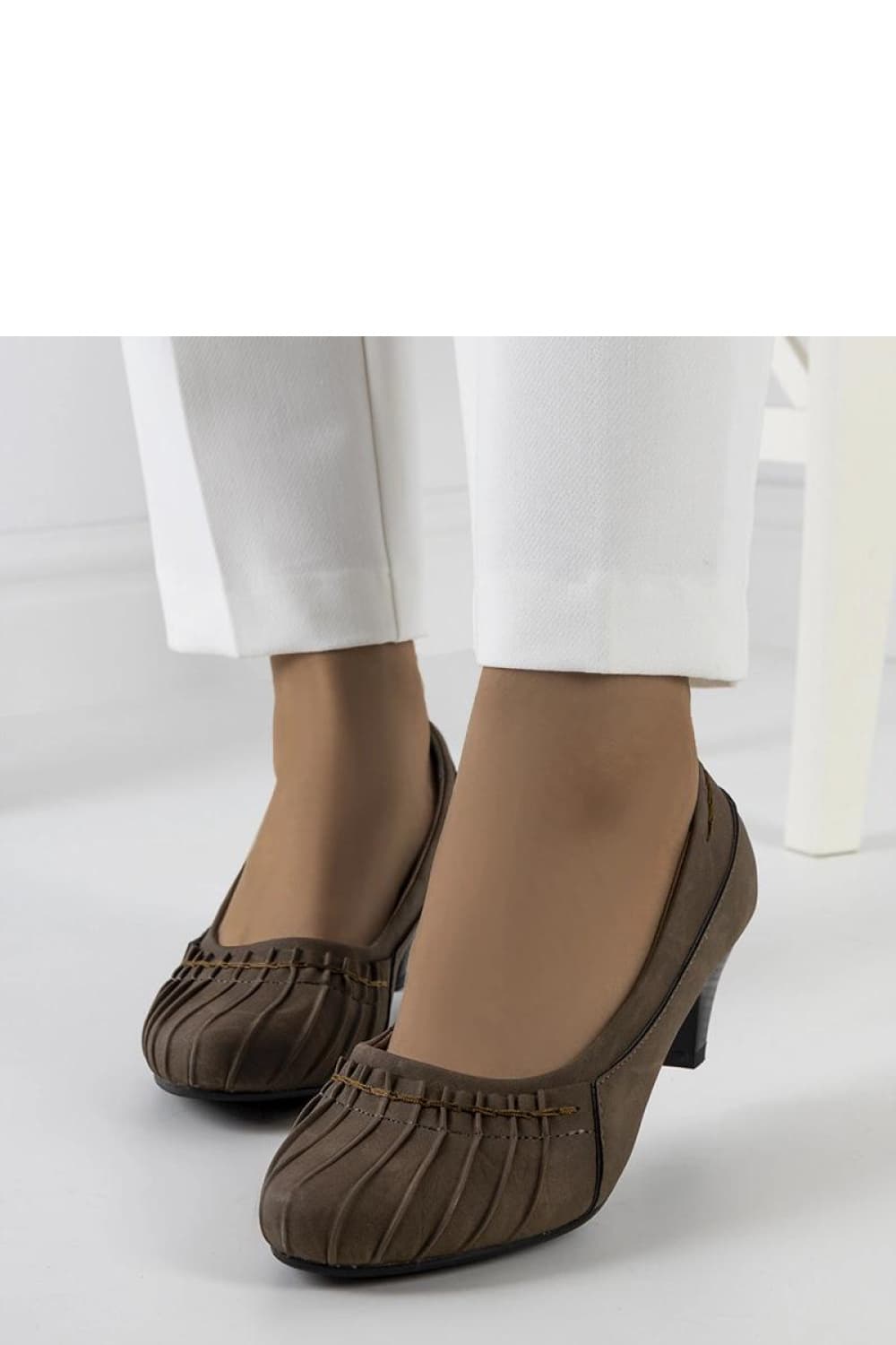 Scarpe con tacco model 208028 Solea