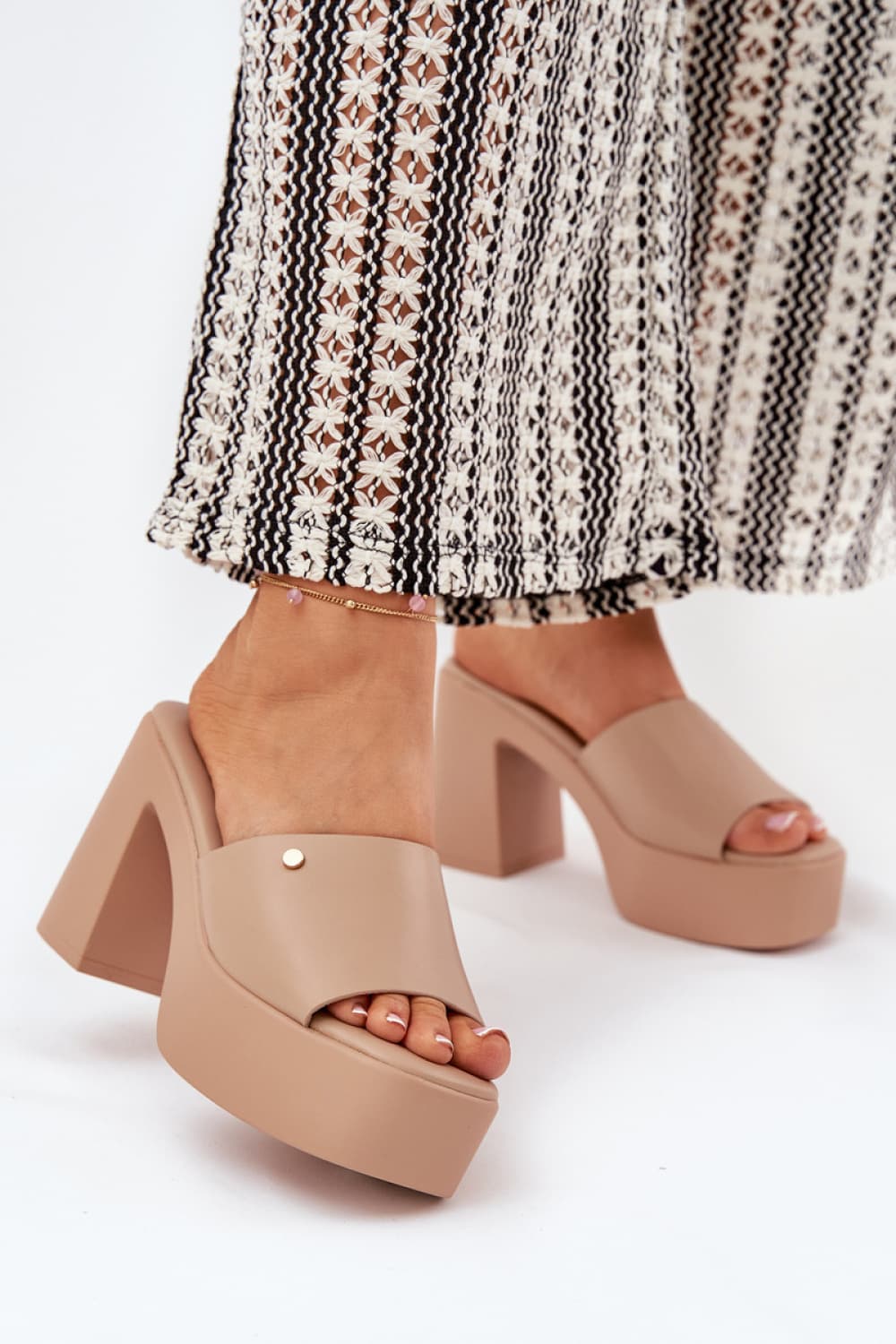 Zoccoli con tacco model 209944 Step in style