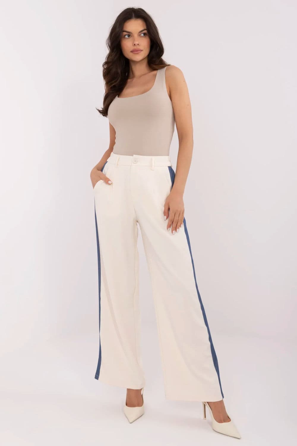 Pantaloni da donna model 211177 NM