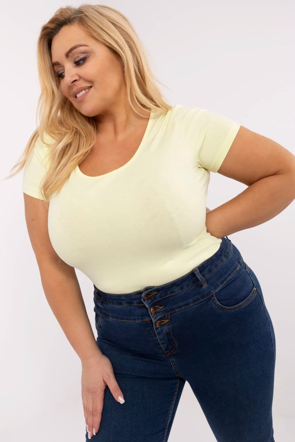 T-shirt model 211766 Relevance