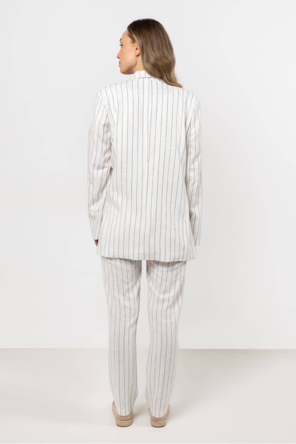 Pantaloni da donna model 212251 awama - Miniatura 3
