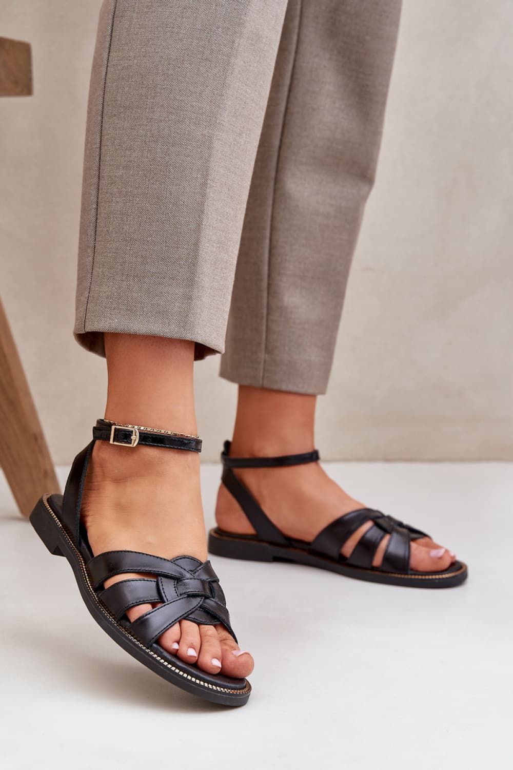 Sandali model 212590 Step in style