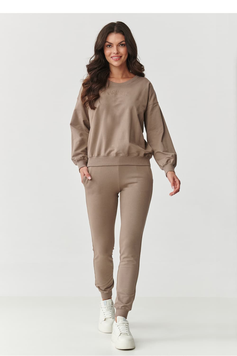 completo model 216922 Makadamia