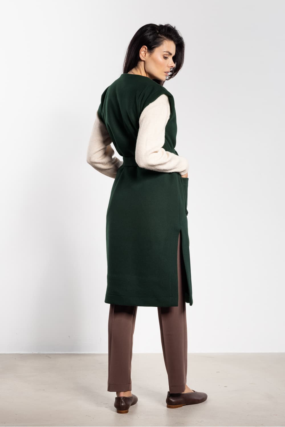 Gilet model 218957 awama - Miniatura 3