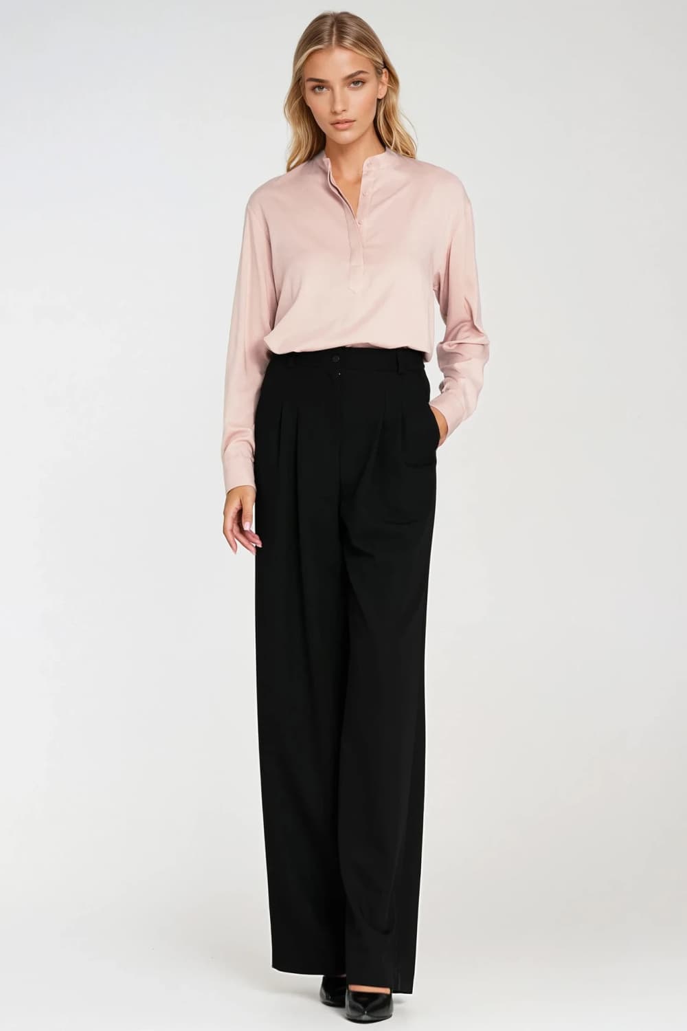 Pantaloni da donna model 219776 Nife - Miniatura 3