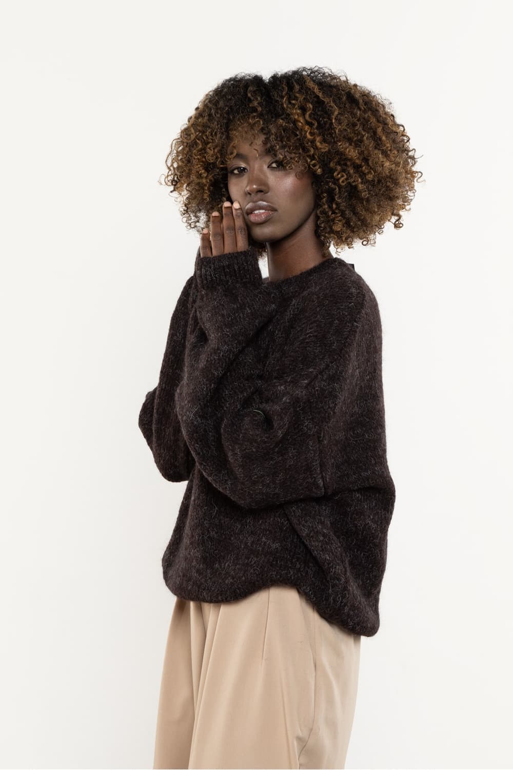 Maglione model 220850 awama - Miniatura 2