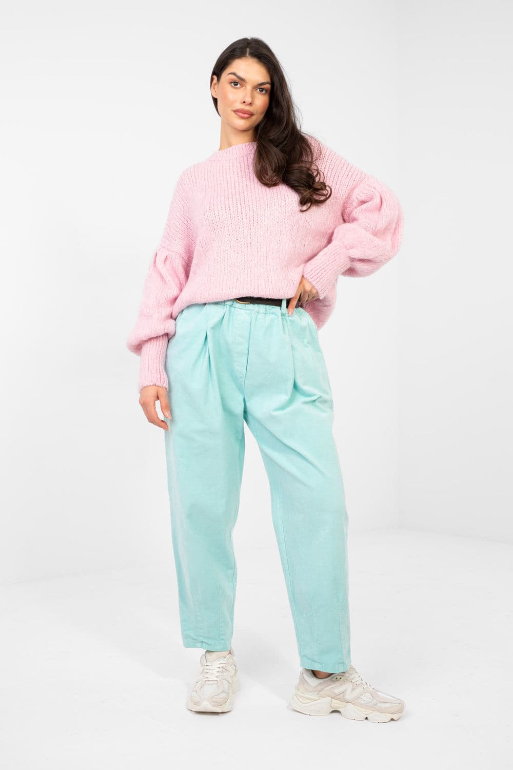 Pantaloni in velluto model 224385 Italy Moda