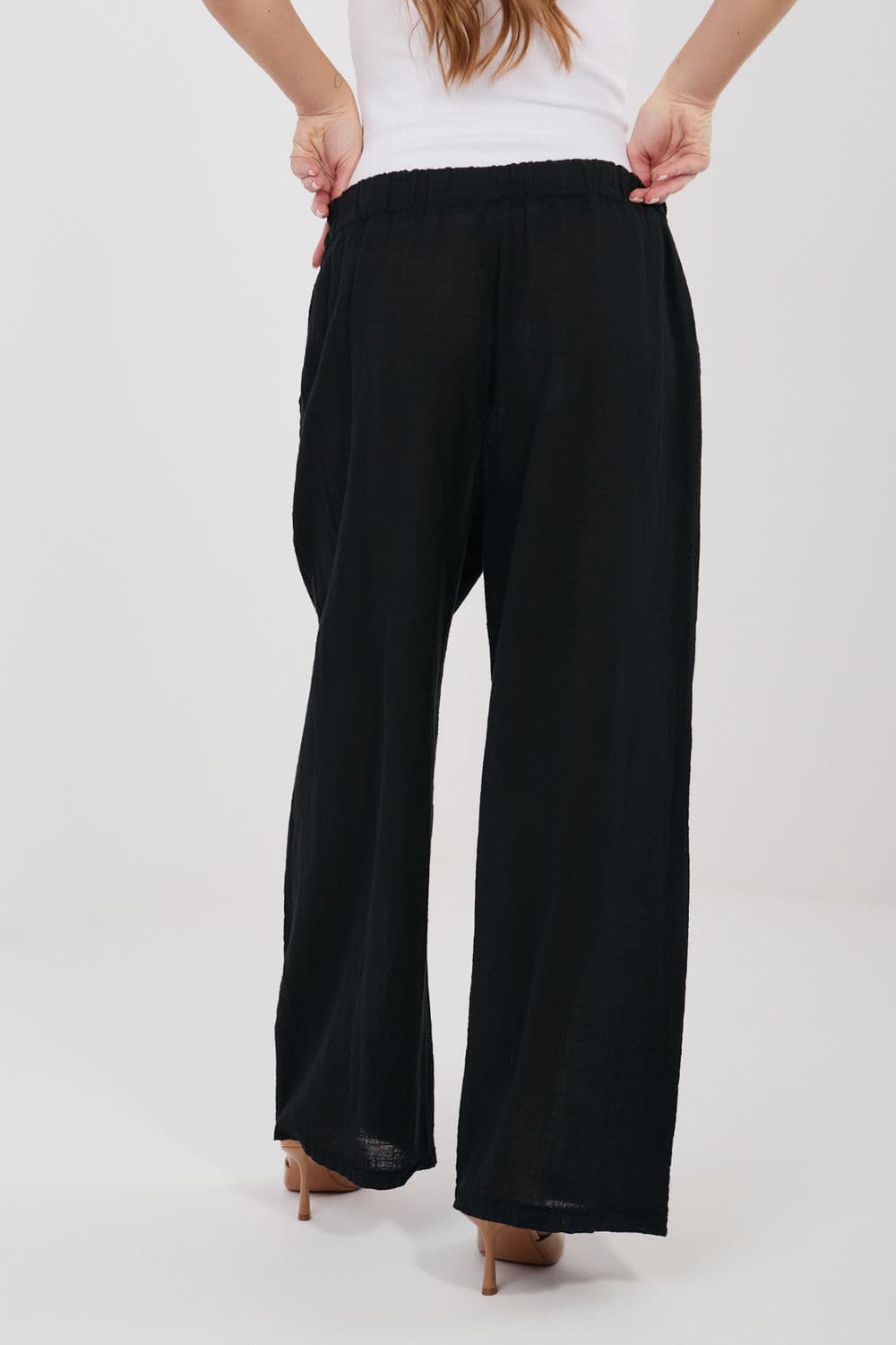 Pantaloni da donna model 225495 Italy Moda - Miniatura 3