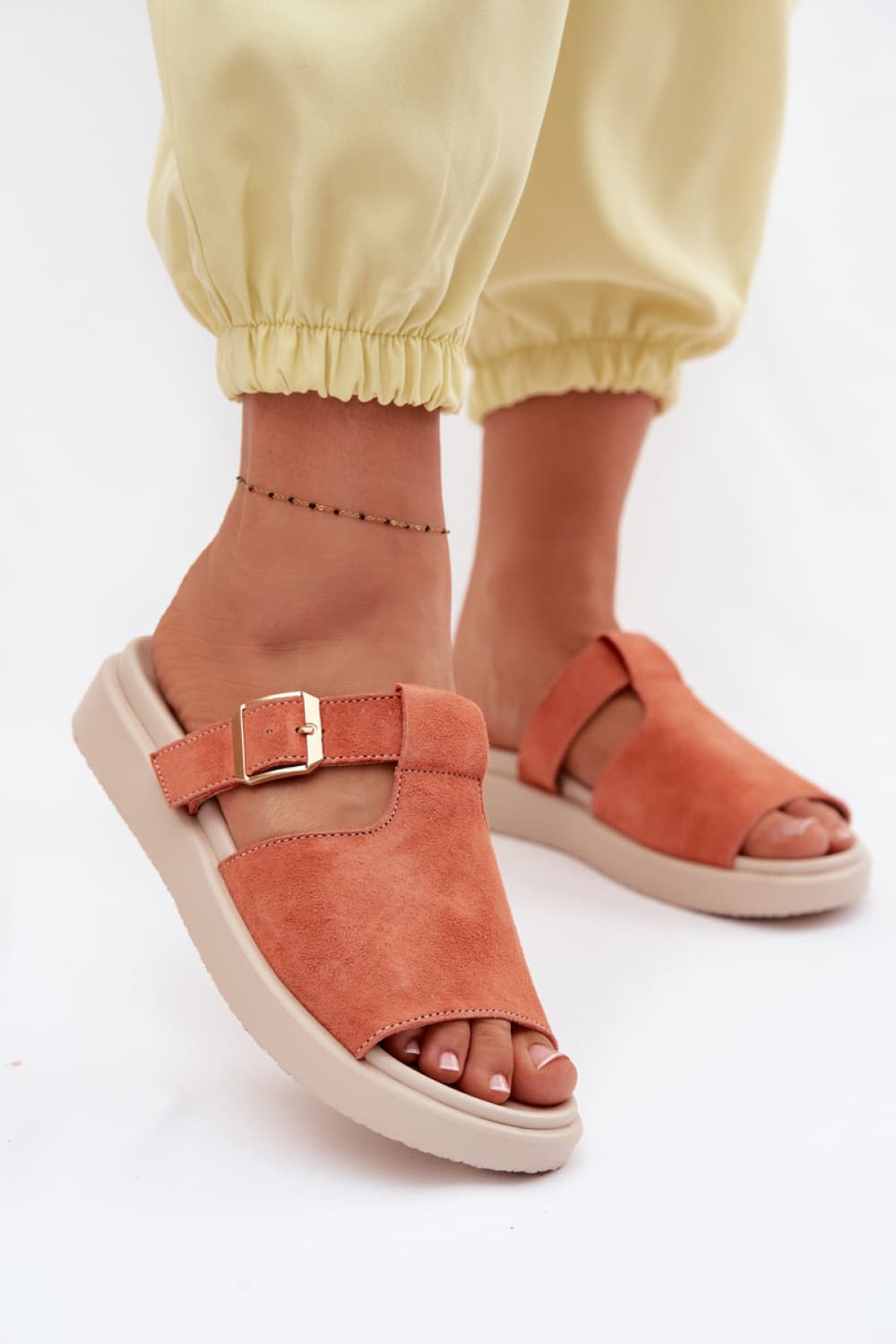 Zoccoli con piattaforma model 226520 Step in style