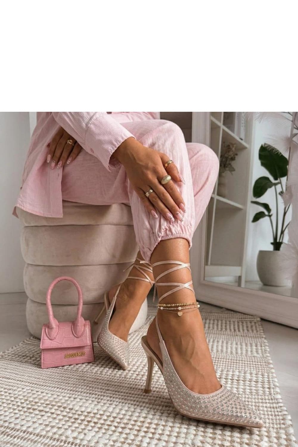 Scarpe con tacco con lacci model 227283 Solea
