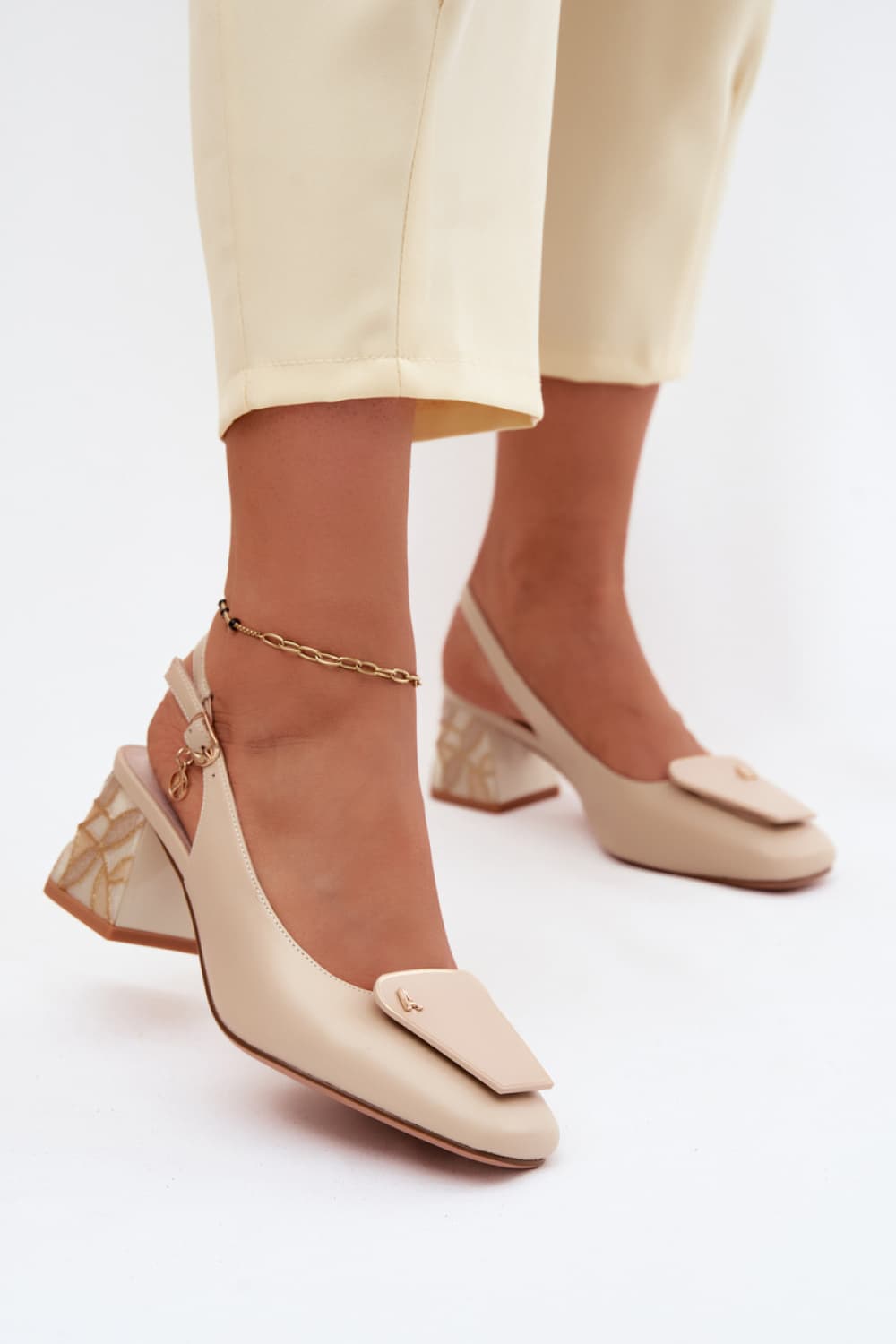 Scarpe con tacco largo model 228407 Step in style