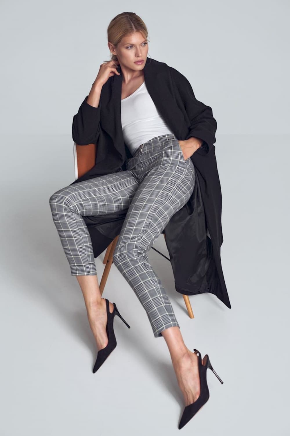 Pantaloni da donna model 150783 Figl - Miniatura 4