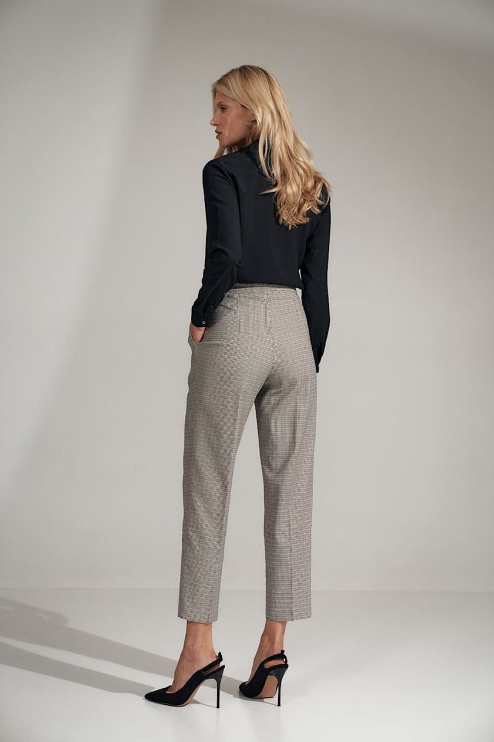 Pantaloni da donna model 150793 Figl - Miniatura 3