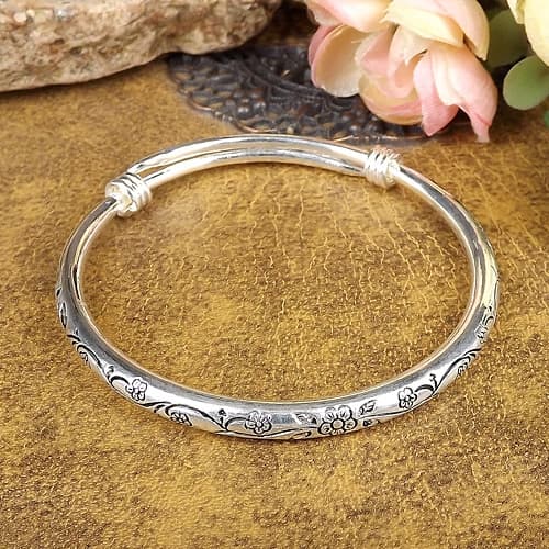 Bracciali boho vintage retrò in argento, bracciali classici fatti a mano in argento tibetano con motivo di prugna intagliato