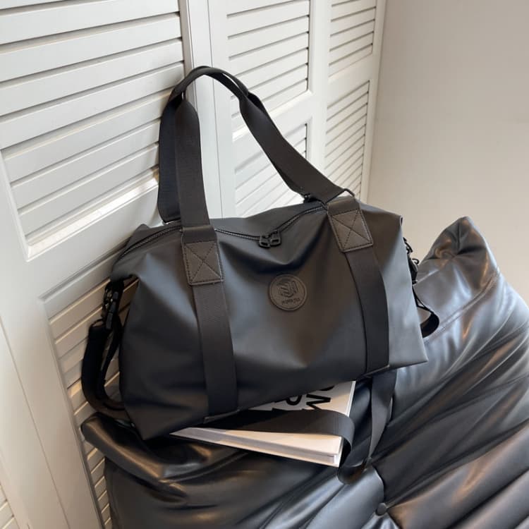 Large Capacity Waterproof Sports and Fitness Bag Outdoor Travel Luggage Bag(Black)