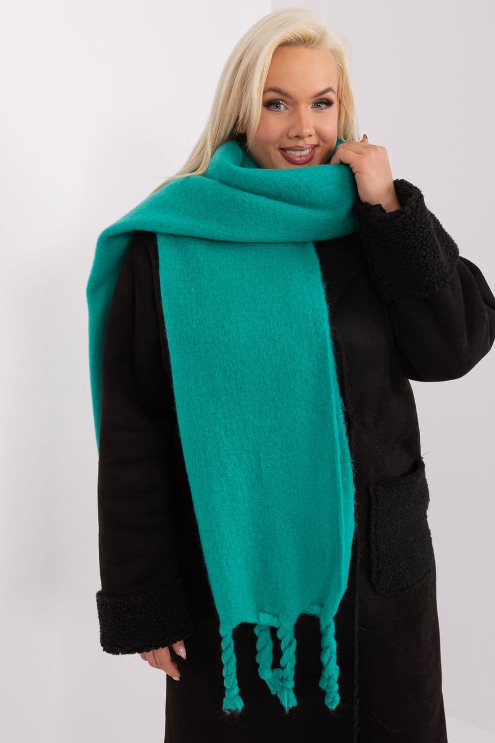 Scialle model 190572 AT
