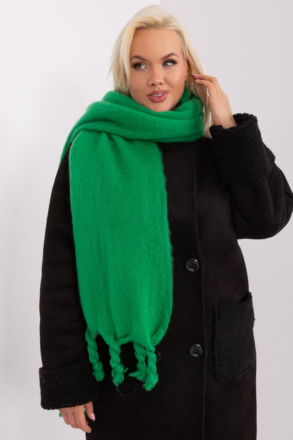Scialle model 190574 AT