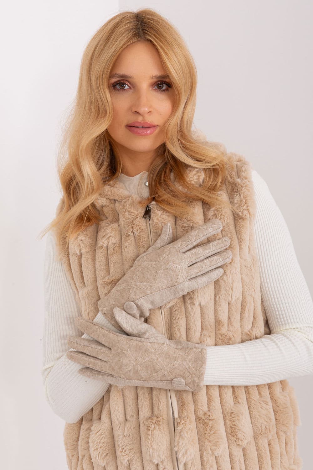 Guanti model 190837 AT