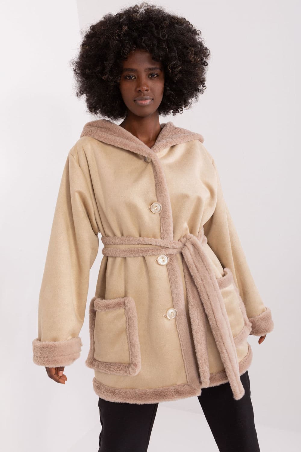 Cappotto model 191134 Lakerta