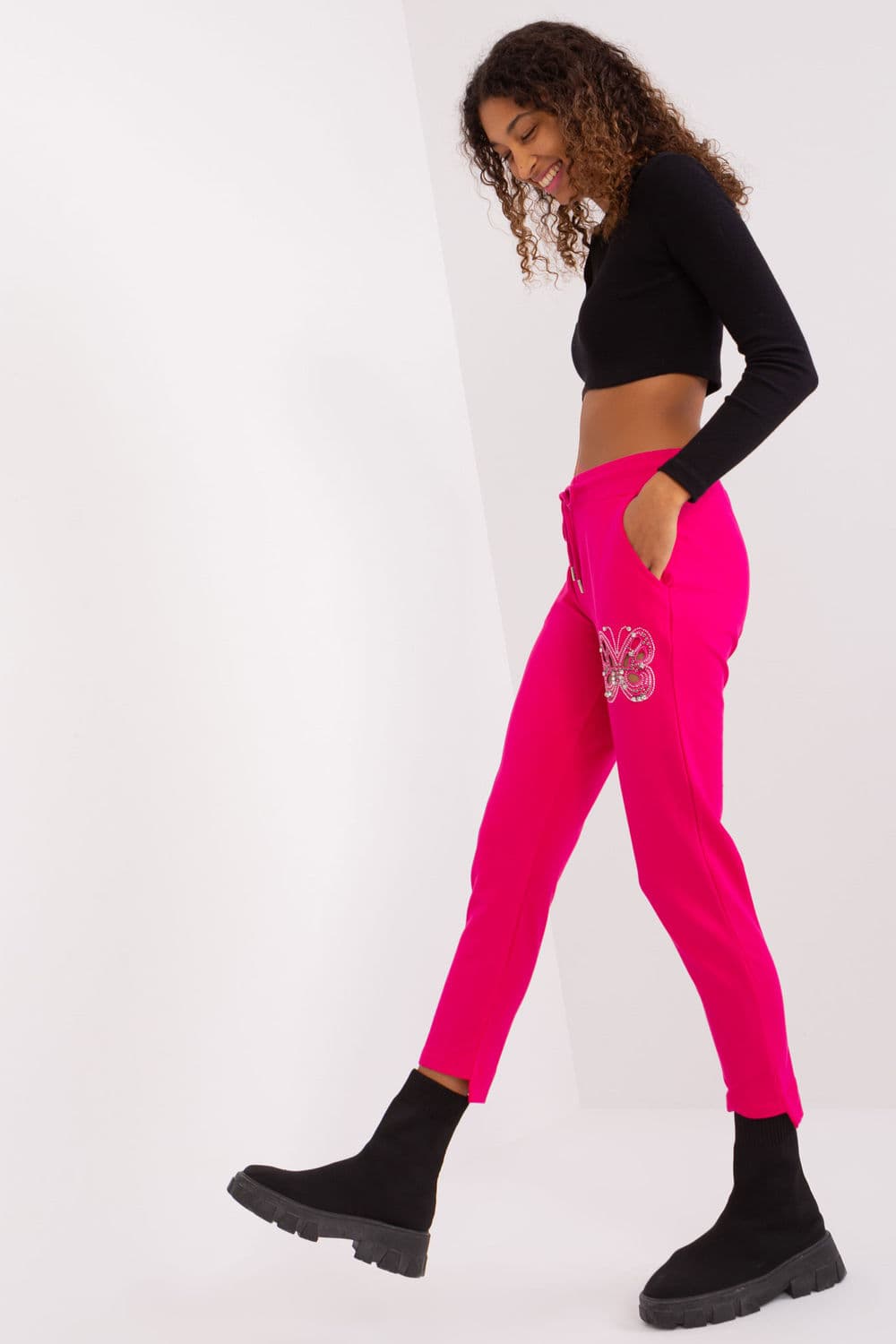 Pantaloni model 191212 Relevance