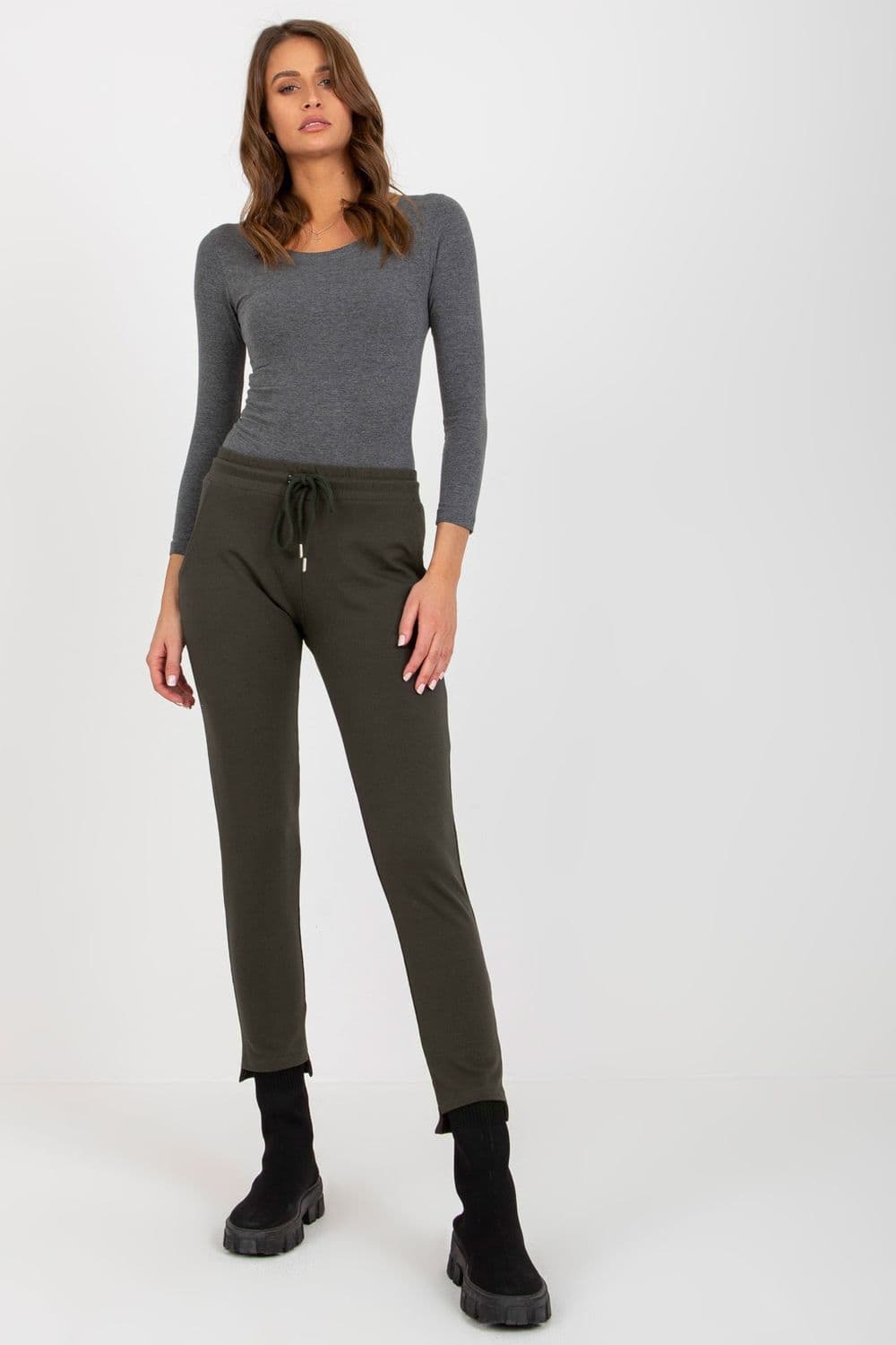 Pantaloni model 191229 Relevance