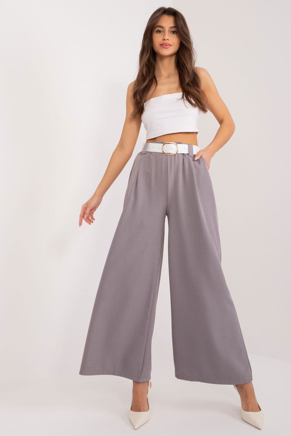 Pantaloni da donna model 195318 Italy Moda