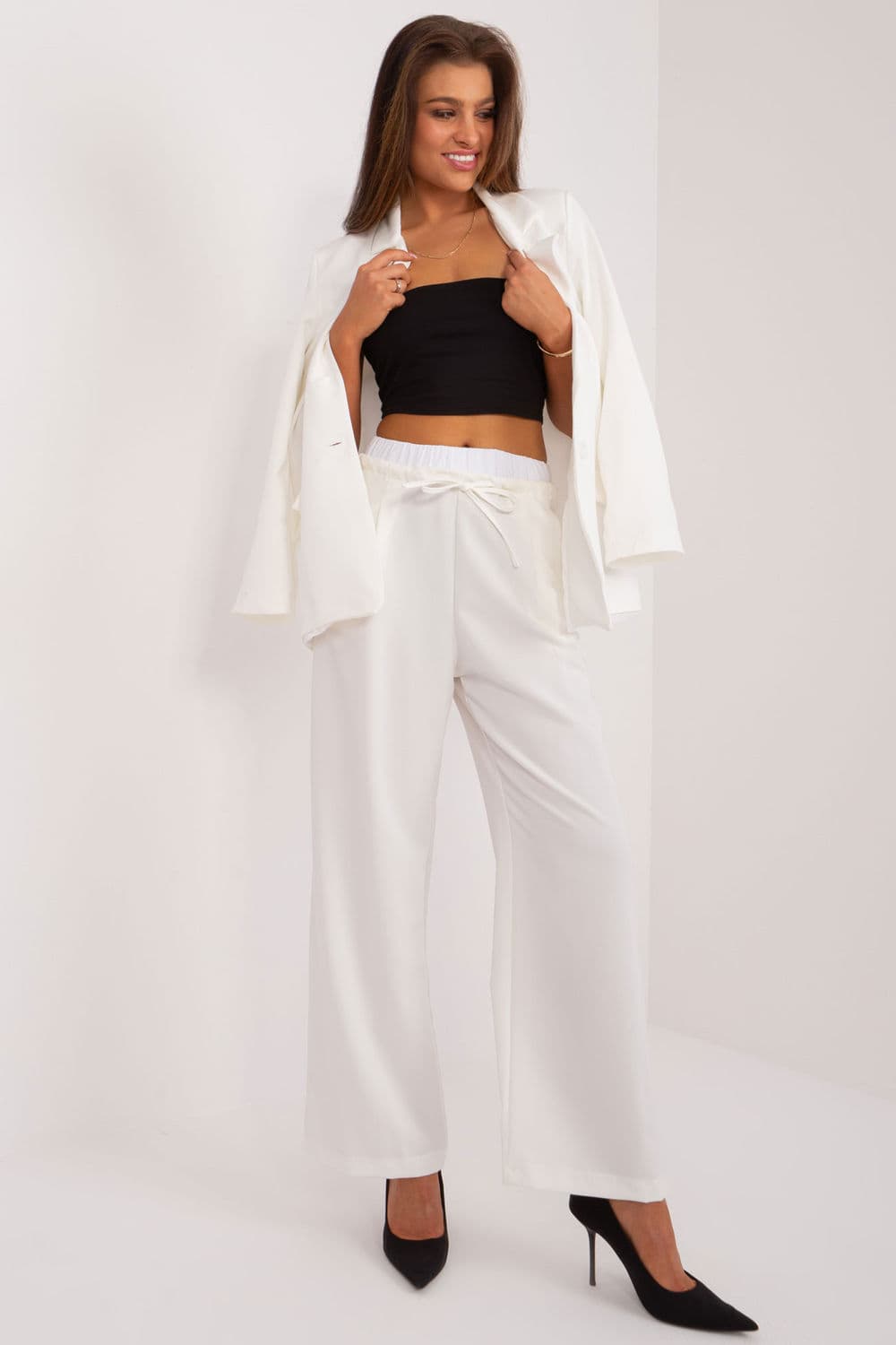 Pantaloni da donna model 196171 Italy Moda