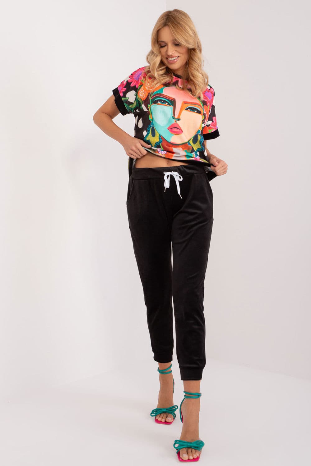 completo model 196782 Rue Paris
