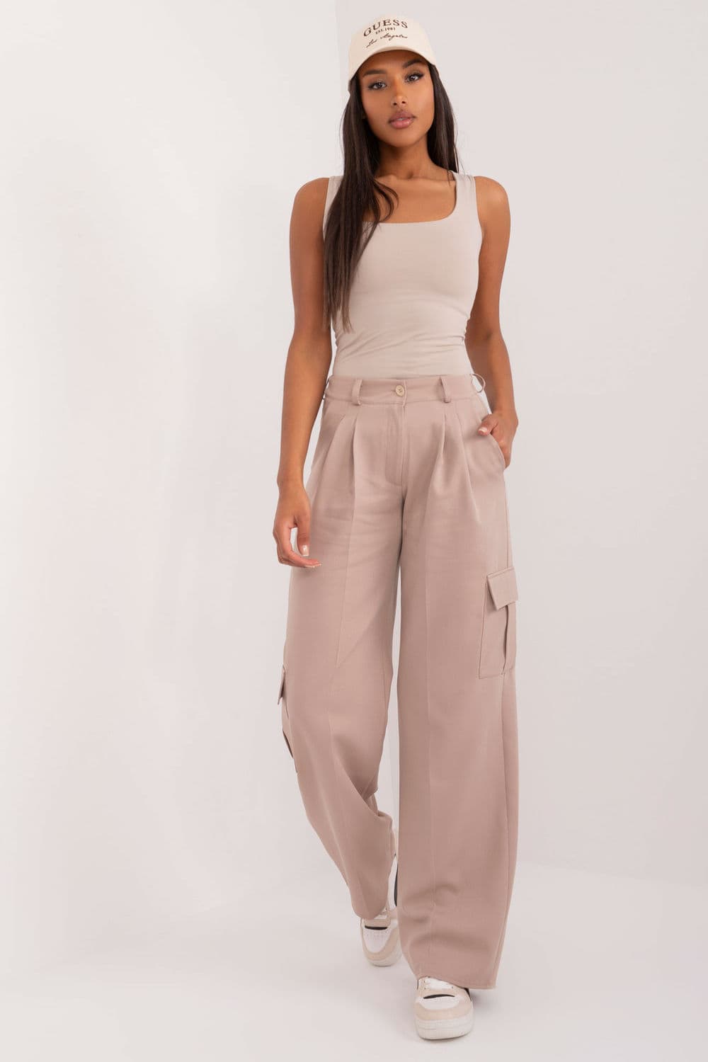 Pantaloni da donna model 206619 Lakerta