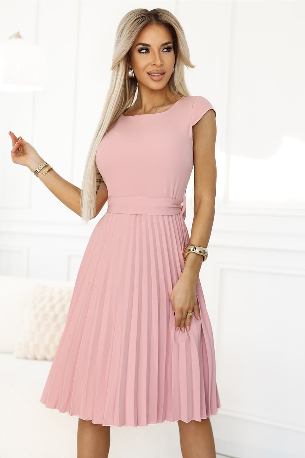 Vestito da giorno model 209610 Numoco