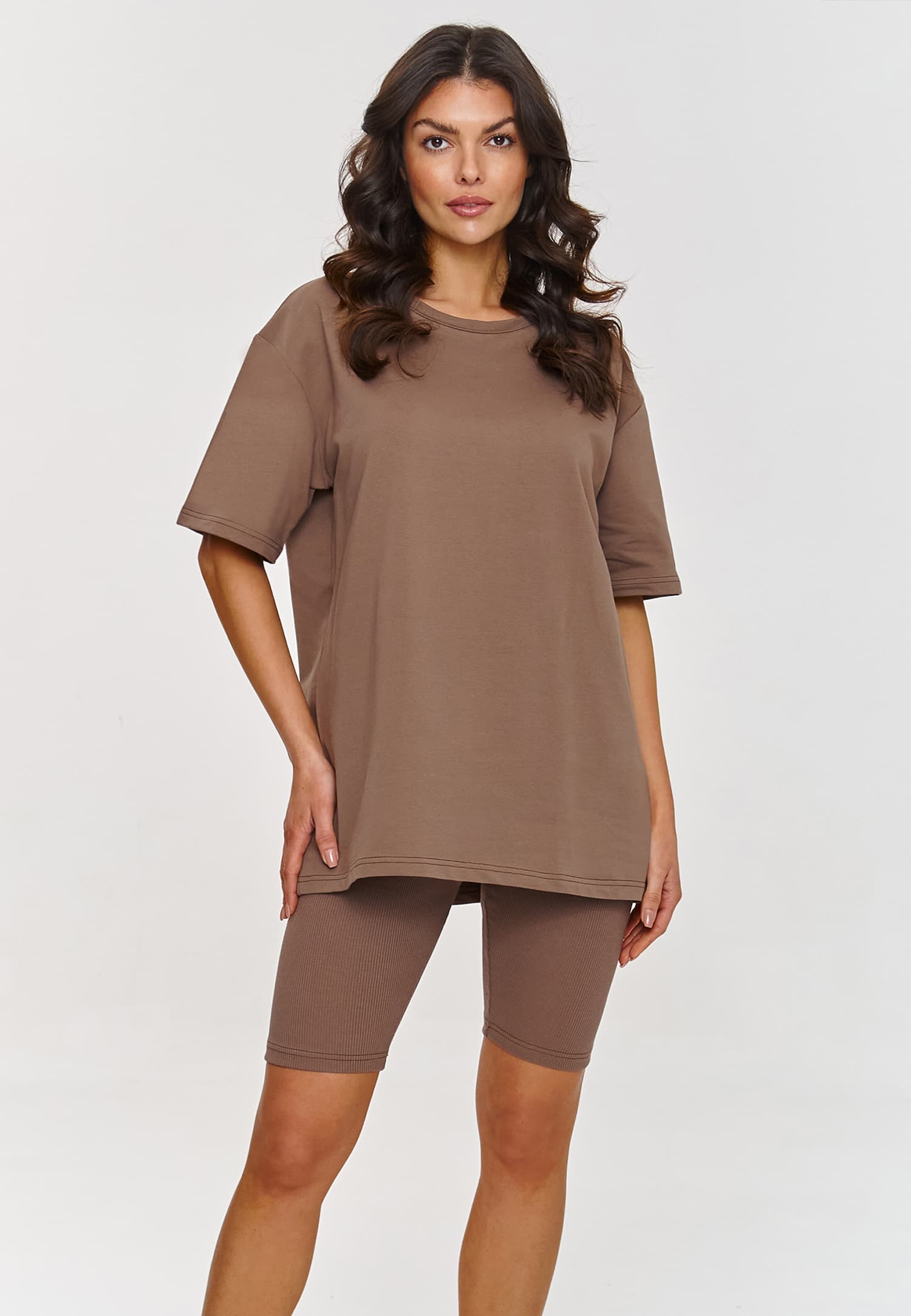 completo model 209637 Makadamia