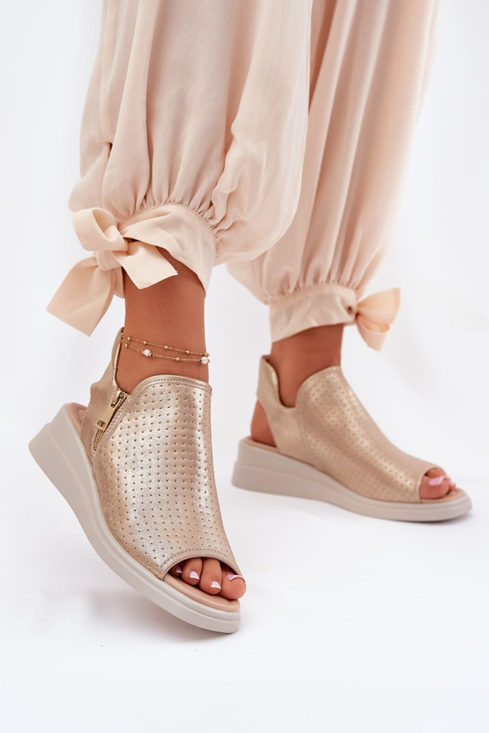 Zeppe model 211946 Step in style