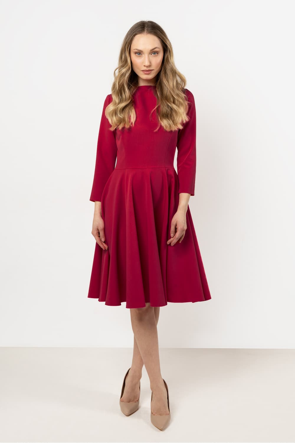Vestito da giorno model 212245 awama
