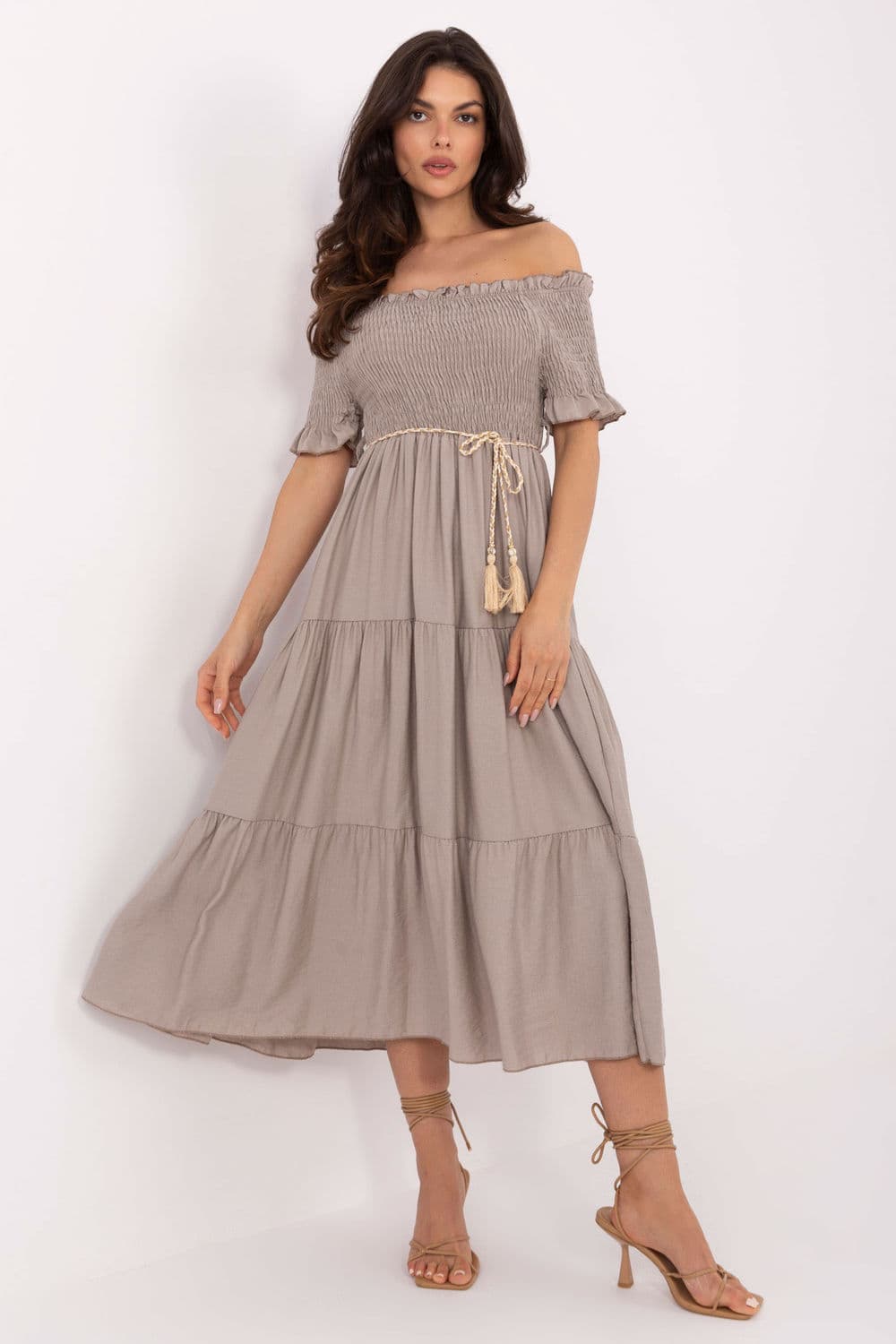 Vestito da giorno model 215182 Italy Moda