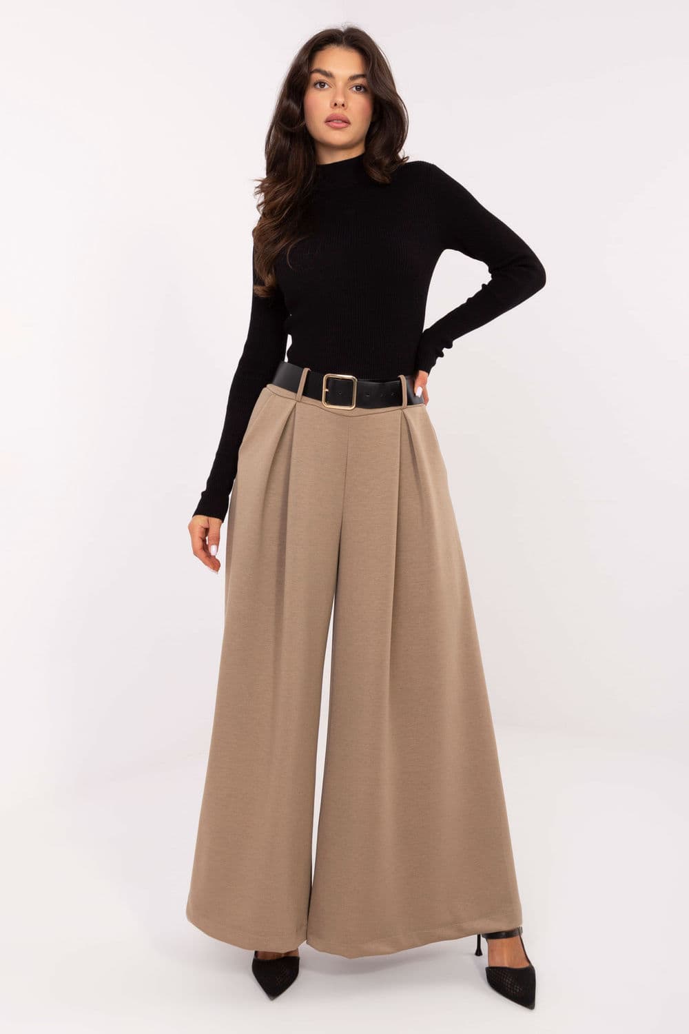 Pantaloni da donna model 218449 Italy Moda