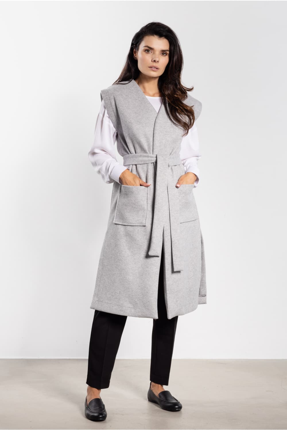 Gilet model 218955 awama