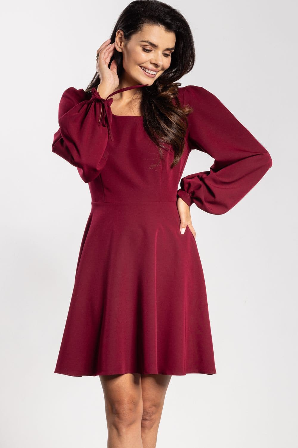 Vestito da giorno model 218995 awama