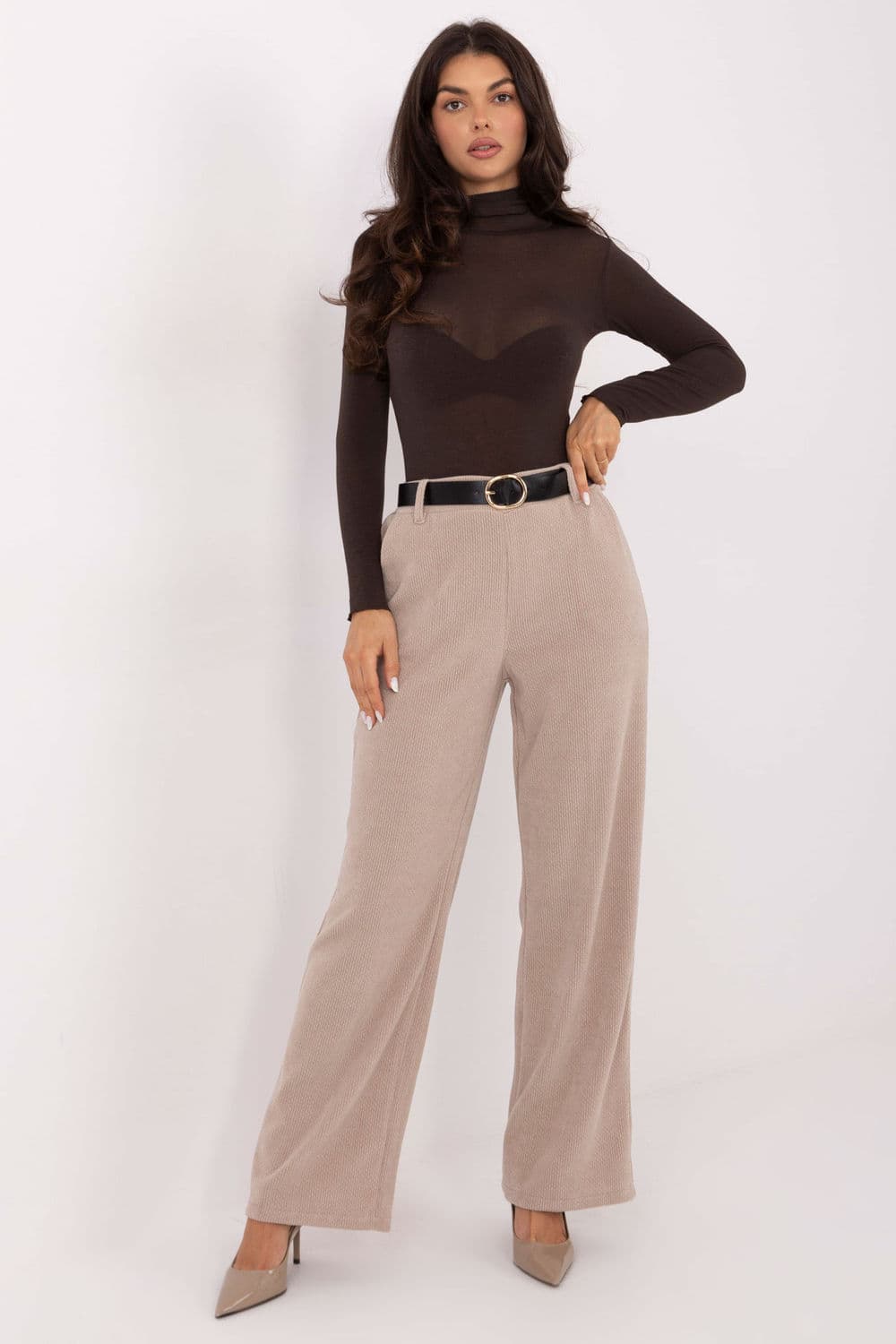 Pantaloni in velluto model 220752 Italy Moda