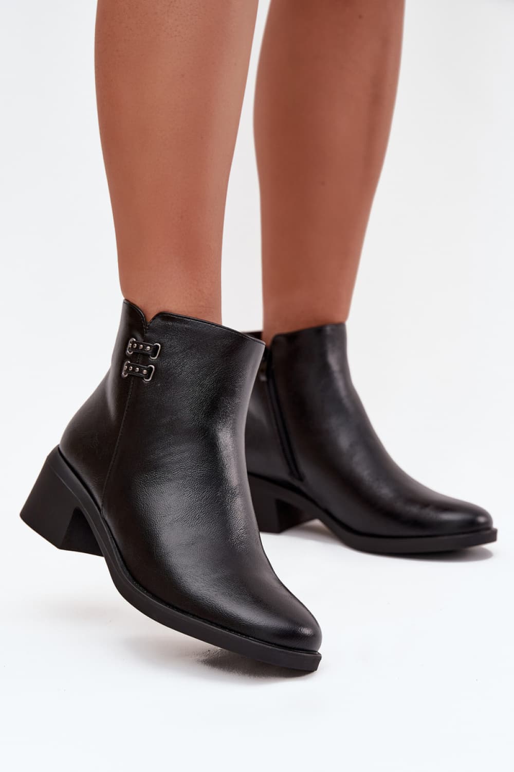 Scarpe con tacco model 222522 Step in style