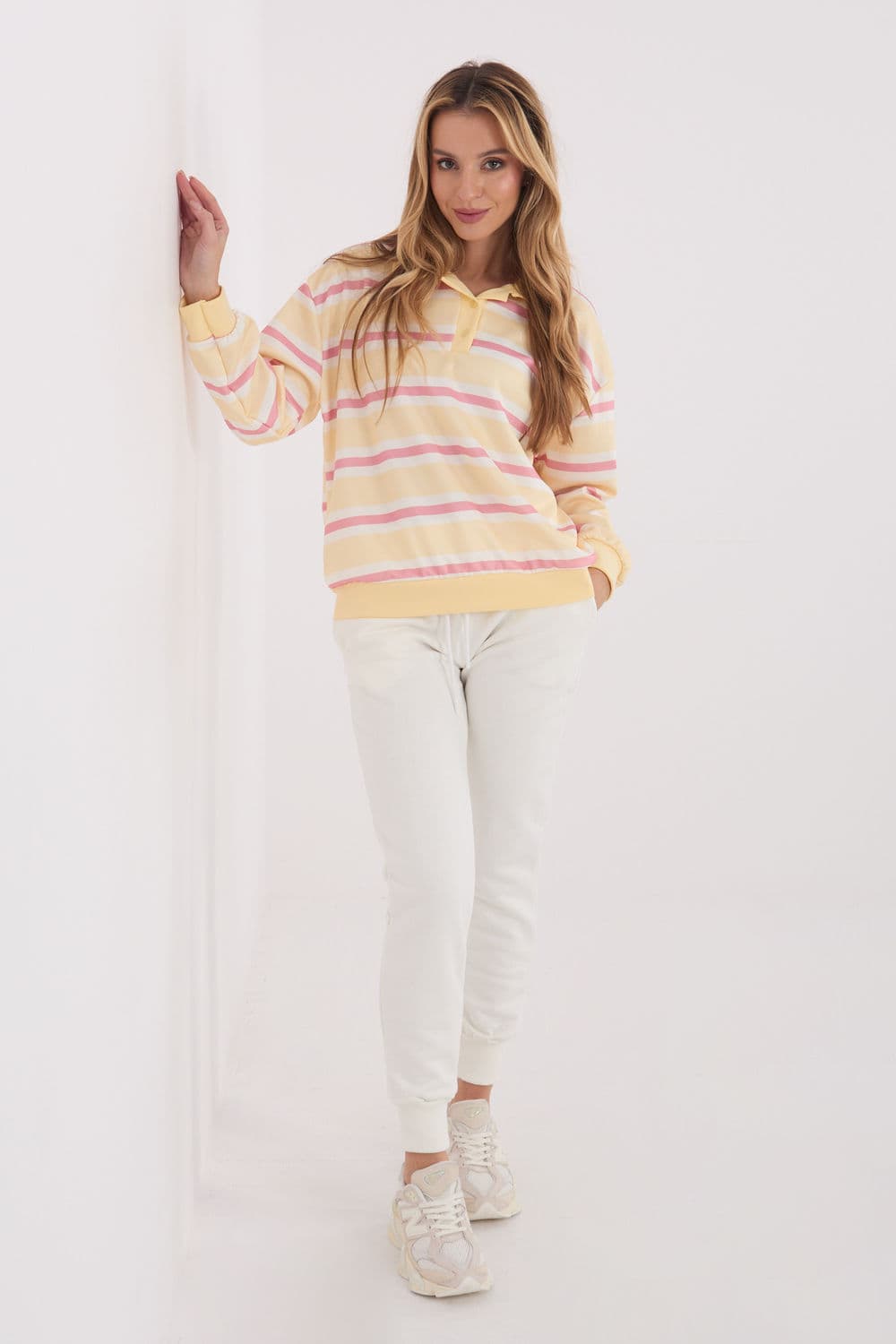 Felpa model 222770 Italy Moda