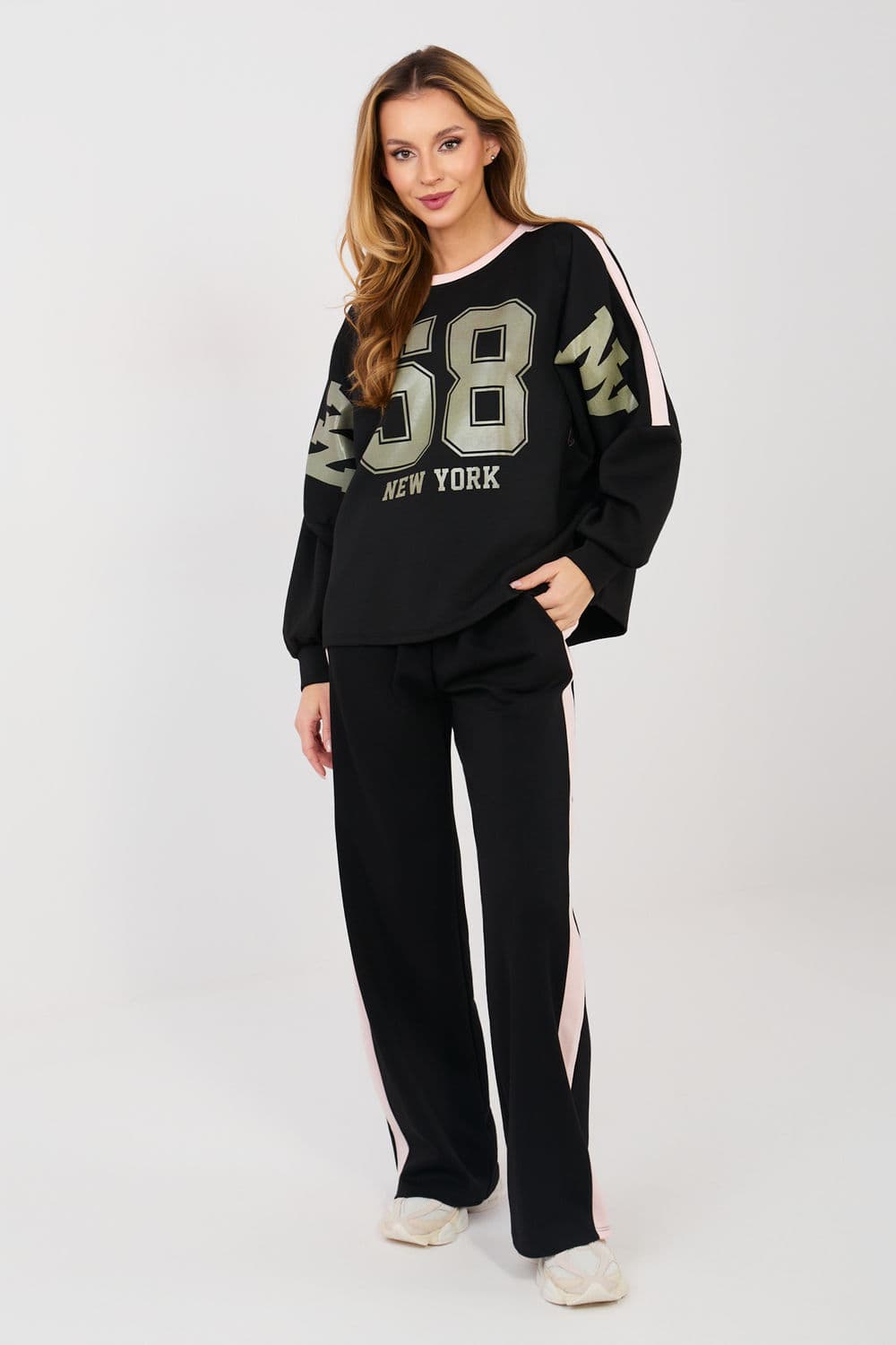 completo model 223961 Rue Paris
