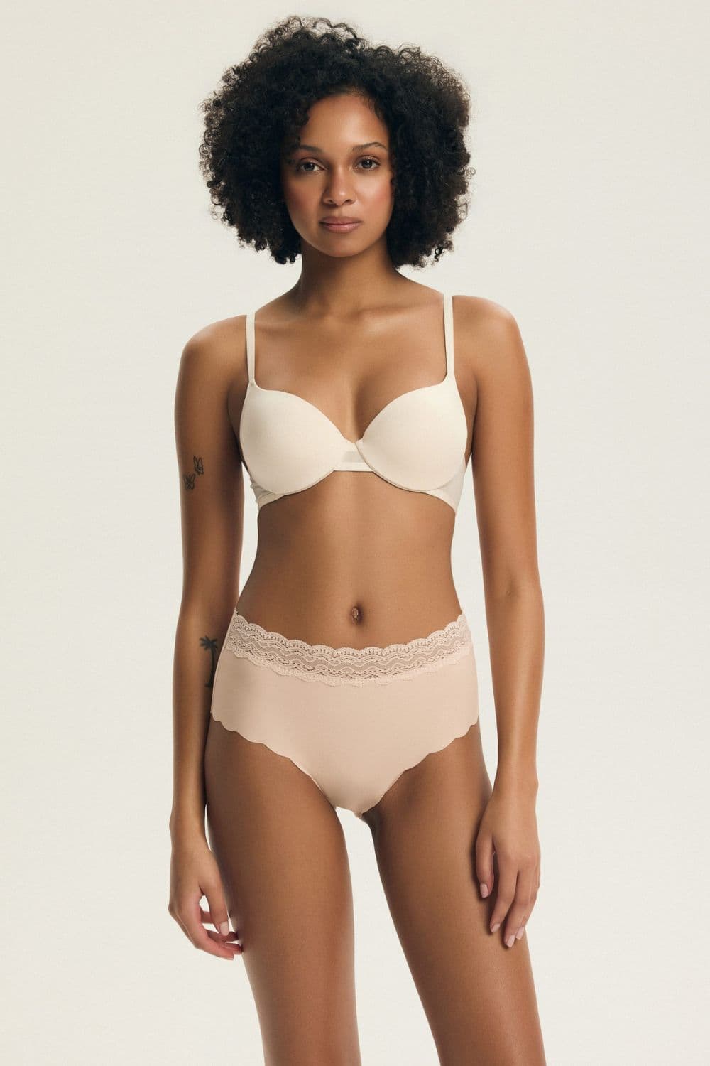 completo model 223980 Henderson