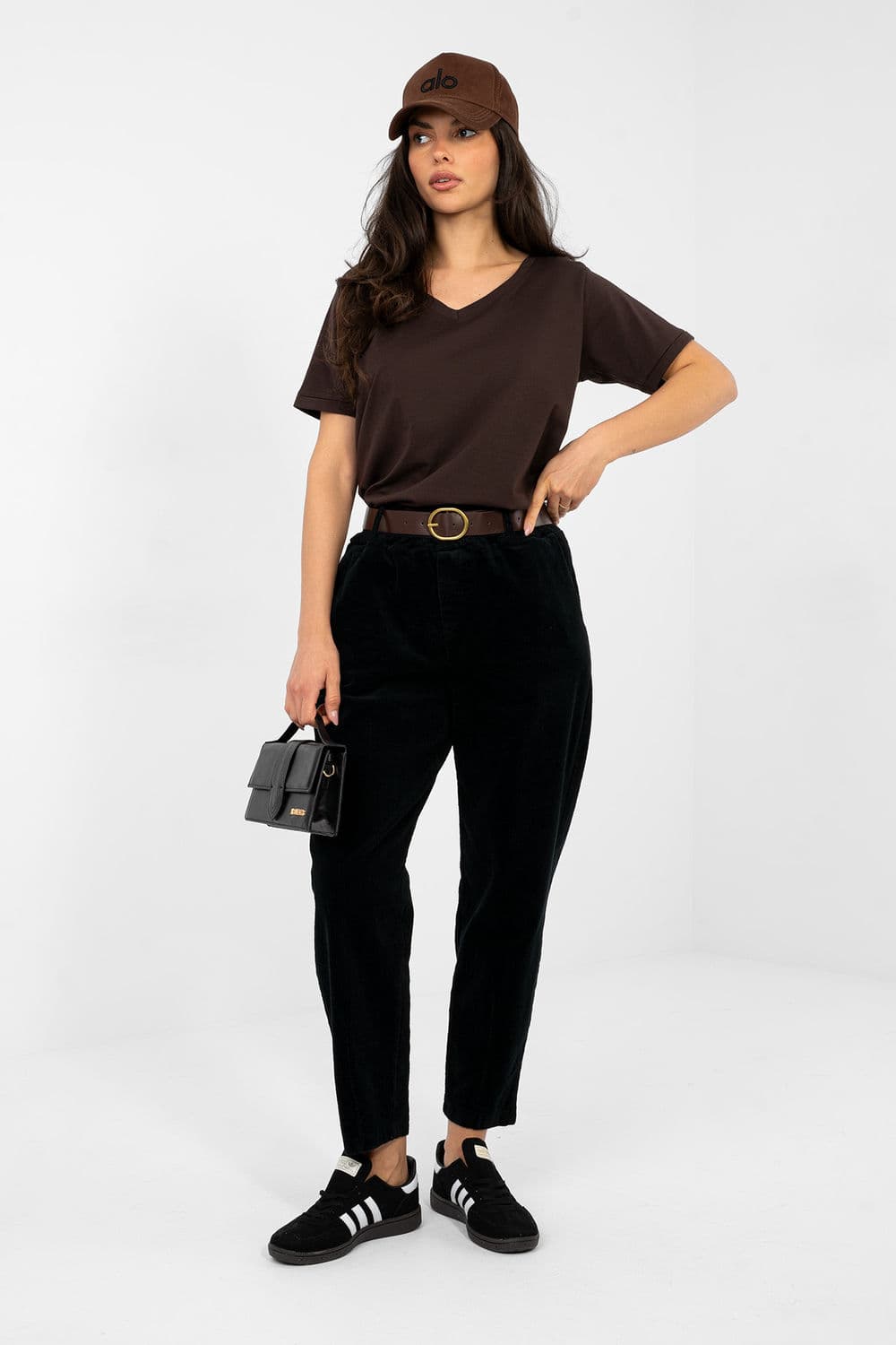 Pantaloni in velluto model 224056 Italy Moda