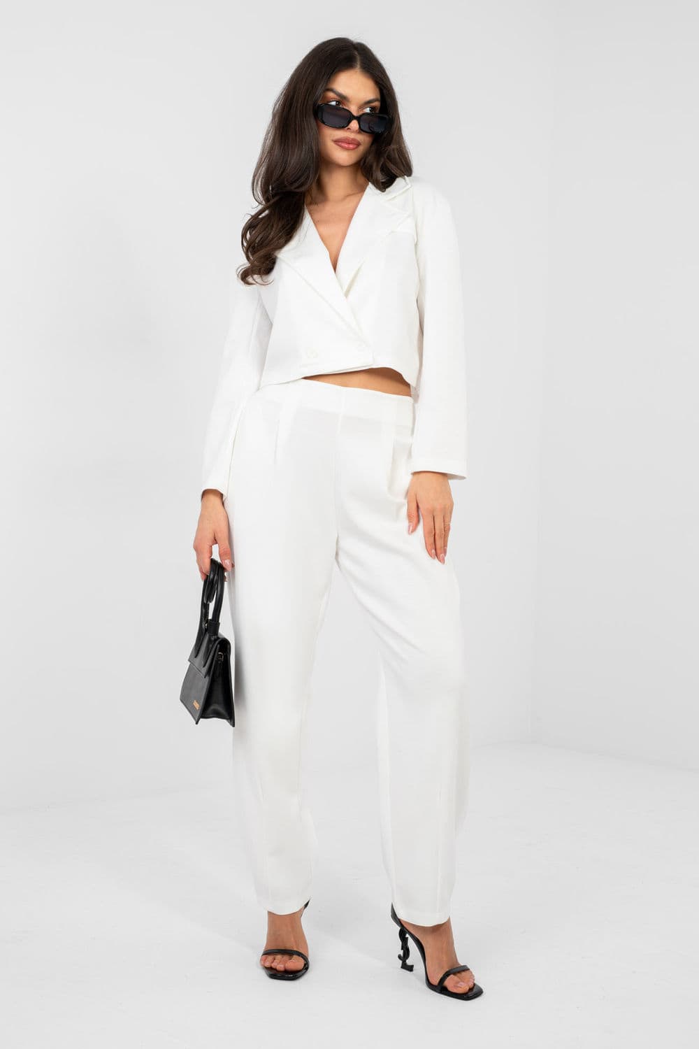 completo model 224765 Rue Paris