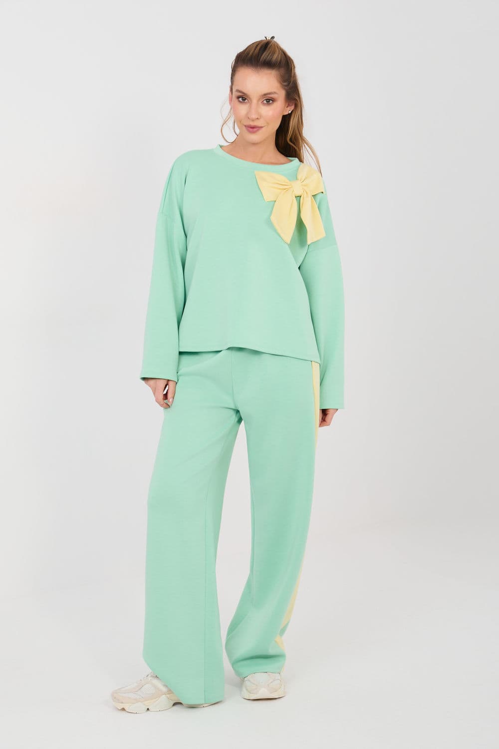 completo model 224801 Rue Paris