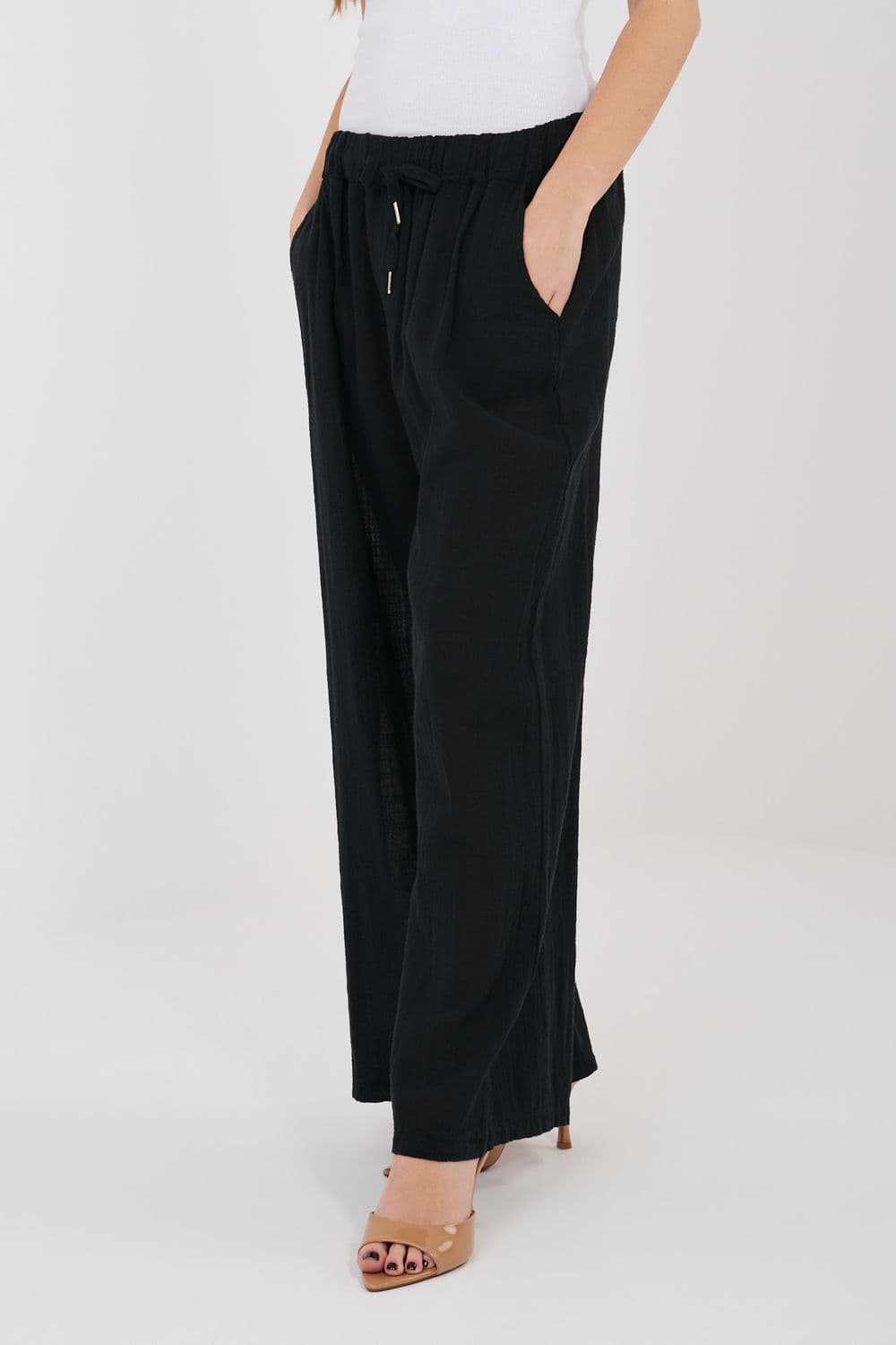 Pantaloni da donna model 225495 Italy Moda