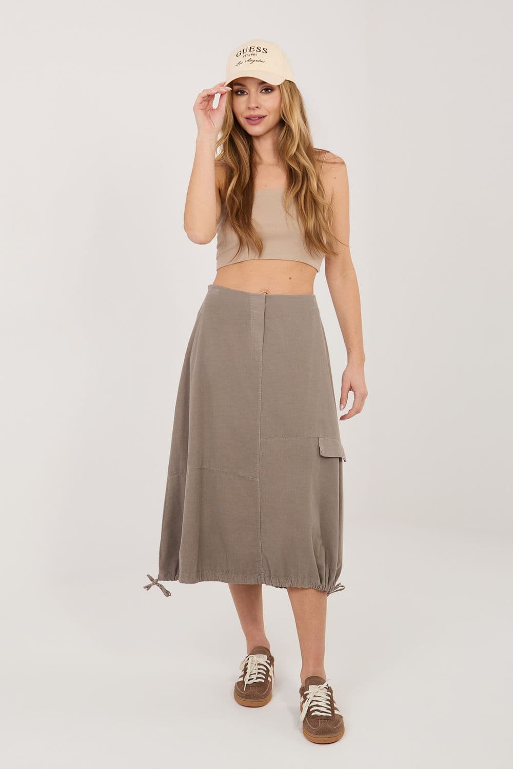 Gonna model 225886 Rue Paris